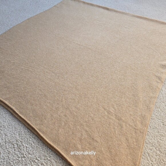 NWOT Cashmere Knit Wrap Scarf Tan - Picture 7 of 13